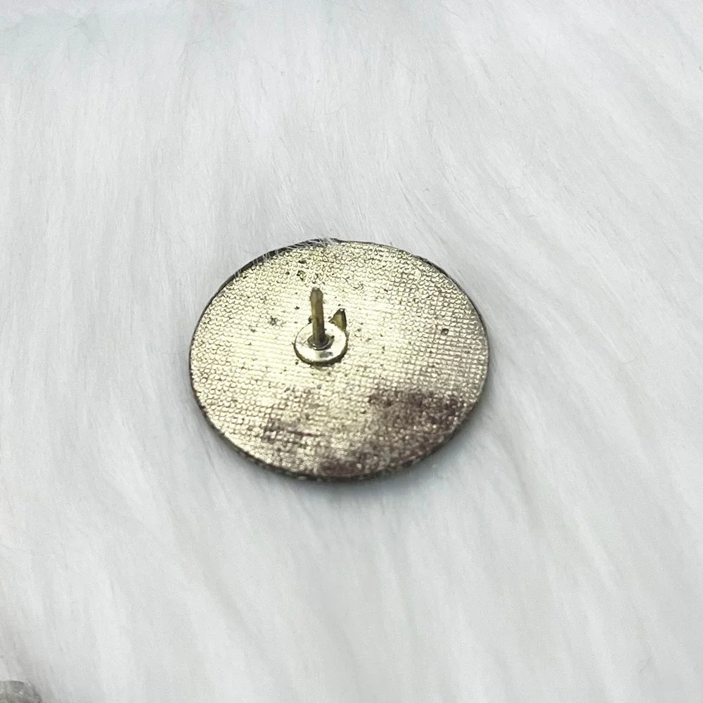 🔮 5/$25 Vintage I'm Back By‎ Popular Demand Pin